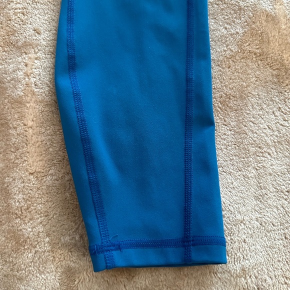 Blue oasis pureluxe Fabletics leggings XS - Picture 2 of 7